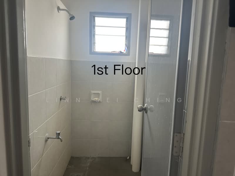 Shop / Office for Rent in Bukit Rambai (Melaka) - Linn Sei Ching - Bathroom - PropertyGuru.com.my