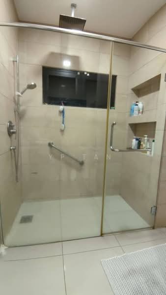 Dale, Lake Fields untuk Untuk Dijual - RM 1,900,000, Mac 2026 - Bathroom - PropertyGuru.com.my