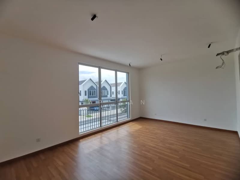 Eco Forest: Hazelton (Phase 3 & 5) untuk Untuk Dijual - RM 930,000, Mac 2026 - Living Room - PropertyGuru.com.my