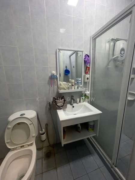 2-storey Terraced House for Sale in Taman Wangsa Permai (Kepong) - Kiing TW - Bathroom - PropertyGuru.com.my