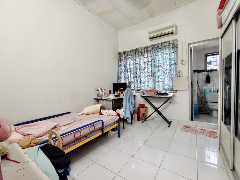 Rumah Teres 2 Tingkat untuk Dijual di Taman Sri Putri (Skudai) - Janice . - PropertyGuru.com.my