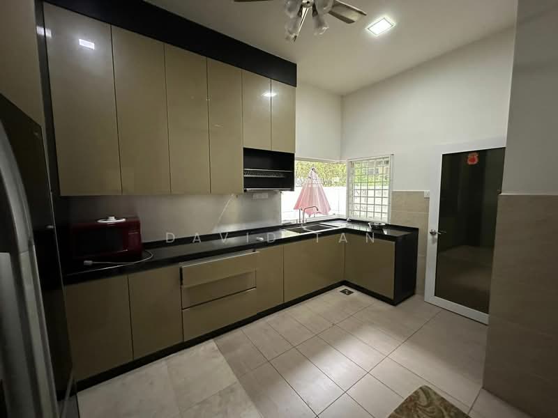 Corner Lot Bungalow Evergreen Jacaranda Garden Residence, Cyberjaya untuk Untuk Dijual - RM 2,500,000, Mac 2026 - Kitchen - PropertyGuru.com.my