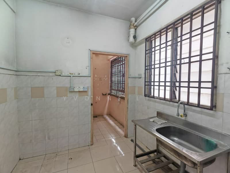 Sri Impian Apartment untuk Untuk Dijual - RM 278,000, Mac 2026 - Kitchen - PropertyGuru.com.my