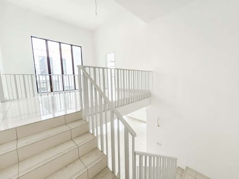 Semi-Detached House for Sale in Setia Ecohill (Semenyih) - Sum Yeong - PropertyGuru.com.my