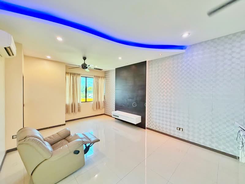 Rumah Teres 3 Tingkat untuk Dijual di Bandar Bayan Bahru (Bayan Lepas) - Gary Goh - Living Room - PropertyGuru.com.my