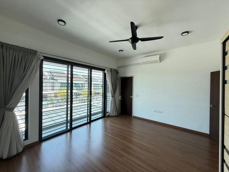 2-storey Terraced House for Sale in Denai Alam (Shah Alam) - Derrick Ang - Interior - PropertyGuru.com.my