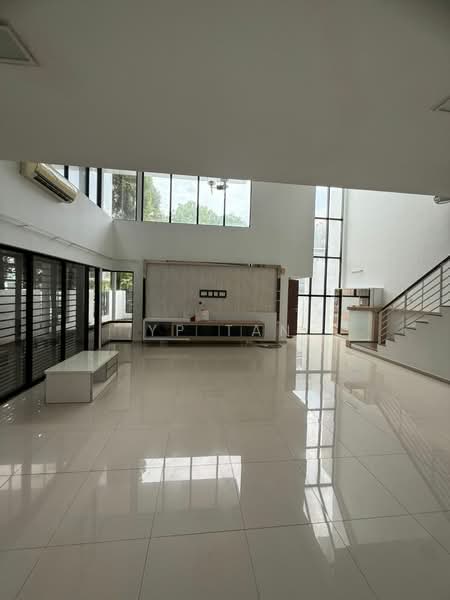 Dale, Lake Fields untuk Untuk Dijual - RM 2,500,000, Mac 2026 - Living Room - PropertyGuru.com.my