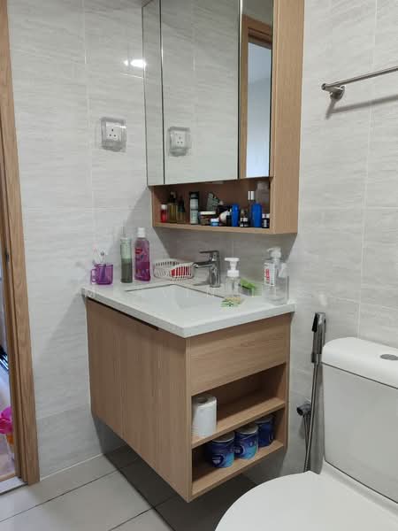 Service Residence for Sale at Aradia Residence @ Lake City KL North - Marvin Lee - Bathroom - PropertyGuru.com.my