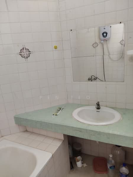 Bangunan Anson (Anson Apartment) untuk Untuk Disewa - RM 1,600 /bulan, Mac 2026 - Bathroom - PropertyGuru.com.my