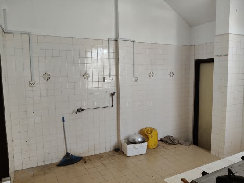 Bangunan Anson (Anson Apartment) untuk Untuk Disewa - RM 1,600 /bulan, Mac 2026 - Kitchen - PropertyGuru.com.my