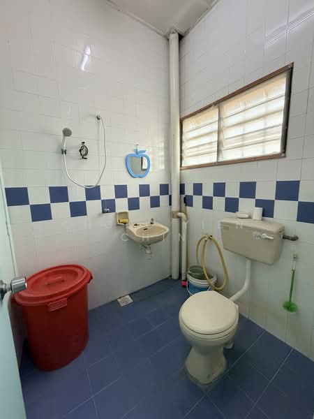 2-storey Terraced House for Sale in Subang Bestari (Shah Alam) - Chong Yien Chin - Bathroom - PropertyGuru.com.my