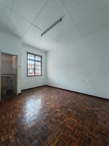 Desa Tebrau Desa Tebrau Desas Tebraus untuk Untuk Dijual - RM 680,000, Mac 2026 - Bathroom - PropertyGuru.com.my