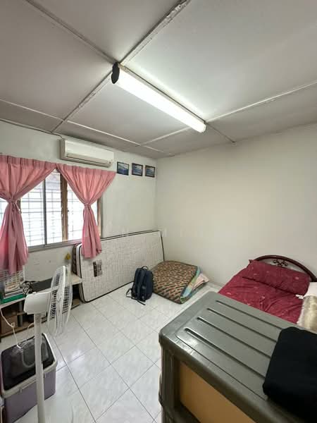 2-storey Terraced House for Sale in Taman Bukit Belimbing (Balakong) - Jun Ming - Bedroom - PropertyGuru.com.my