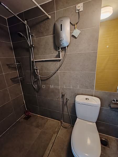 Empire Damansara (Empire SOHO 2) untuk Untuk Disewa - RM 1,499 /bulan, Mac 2026 - Bathroom - PropertyGuru.com.my