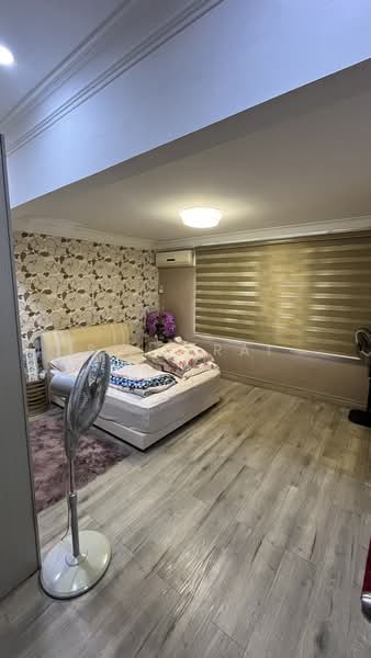 Taman Bukit Kempas untuk Untuk Dijual - RM 675,000, Mac 2026 - Bedroom - PropertyGuru.com.my