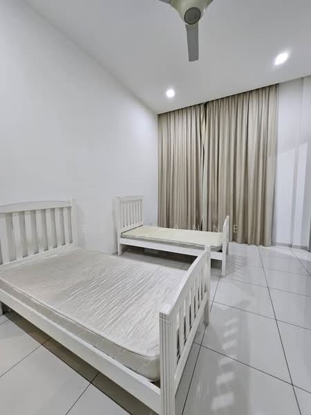 Condominium for Sale at SeTerra - Lee Joanne - Bedroom - PropertyGuru.com.my