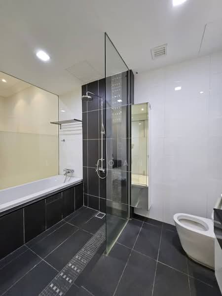 Condominium for Sale at SeTerra - Lee Joanne - Bathroom - PropertyGuru.com.my