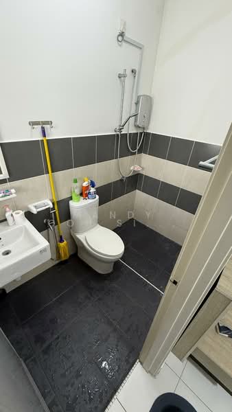 Terraced House for Sale in Pasir Gudang (Johor) - Mandy Goh Siew Li - Bathroom - PropertyGuru.com.my