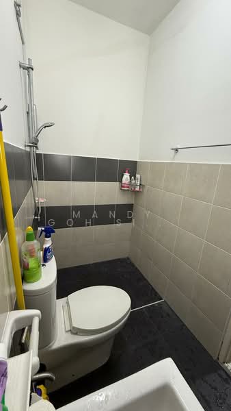 Terraced House for Sale in Pasir Gudang (Johor) - Mandy Goh Siew Li - Bathroom - PropertyGuru.com.my