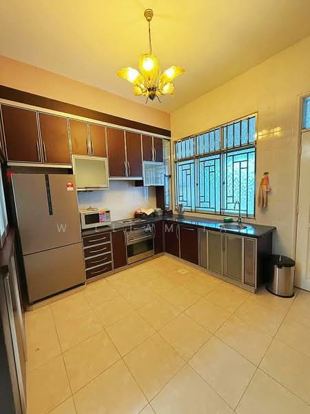 Impian Emas Impian Emas Impians Emass untuk Untuk Dijual - RM 1,350,000, Mac 2026 - Kitchen - PropertyGuru.com.my