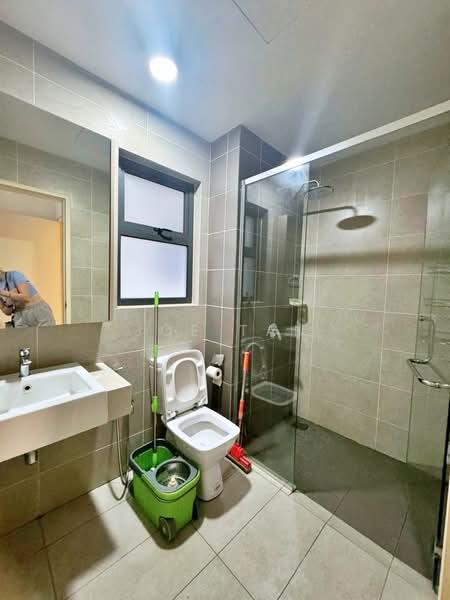 Lakeville Residence untuk Untuk Disewa - RM 2,300 /bulan, Mac 2026 - Bathroom - PropertyGuru.com.my