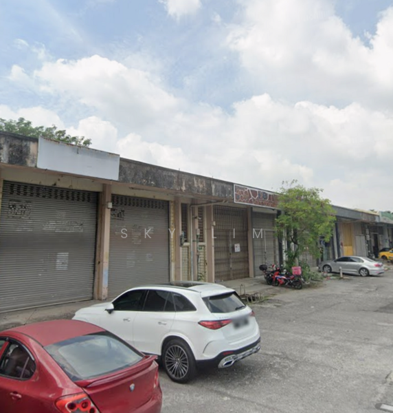 Usj Single Storey Terrace Factory For Rent untuk Untuk Disewa - RM 3,500 /bulan, Mac 2026 - Exterior - PropertyGuru.com.my