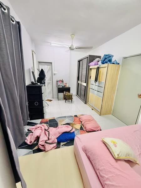 Townhouse for Sale in Semenyih (Selangor) - Kow Tze Fui - Bedroom - PropertyGuru.com.my