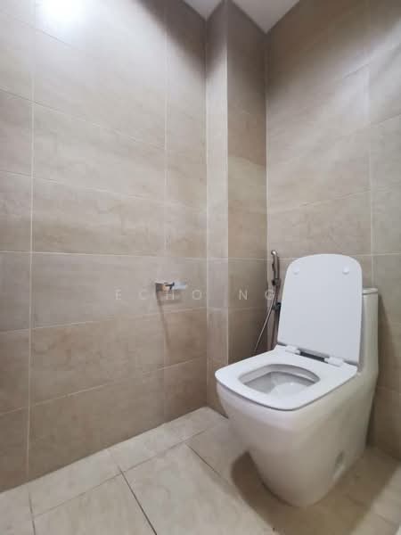 Servis Apartment untuk Disewa di Plaza Arkadia (Service Residences) - Echo Ng - Bathroom - PropertyGuru.com.my