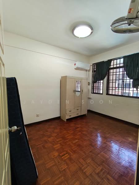 Medan Lumba Kuda untuk Untuk Disewa - RM 1,300 /bulan, Mac 2026 - Bedroom - PropertyGuru.com.my