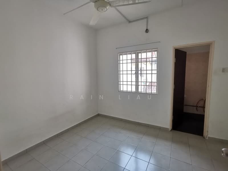 2-storey Terraced House for Rent in Bandar Bukit Tinggi (Klang) - Rain Liau - Interior - PropertyGuru.com.my