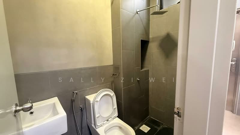 2-storey Terraced House for Sale in Taman Pulai Jaya (Kulai) - Sally Zi Wei - Bathroom - PropertyGuru.com.my