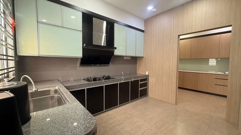 2-storey Terraced House for Sale in Taman Pulai Jaya (Kulai) - Sally Zi Wei - Kitchen - PropertyGuru.com.my