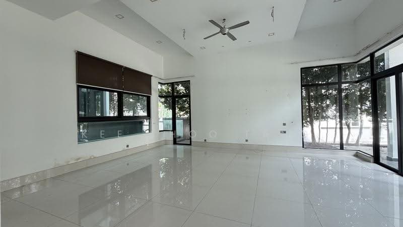 Bungalow House untuk Dijual di Kota Kemuning (Shah Alam) - Anjoe Tang - Living Room - PropertyGuru.com.my