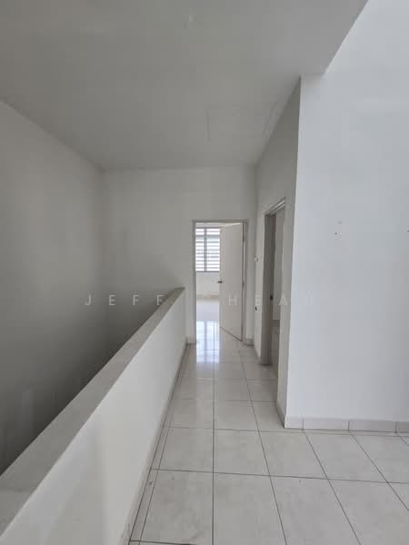 Camellia Residence untuk Untuk Disewa - RM 1,200 /bulan, Mac 2026 - Corridor - PropertyGuru.com.my