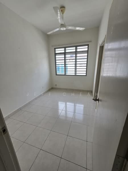 Camellia Residence untuk Untuk Disewa - RM 1,200 /bulan, Mac 2026 - Interior - PropertyGuru.com.my
