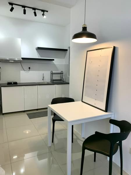 Condominium for Rent at Platinum Splendor Residence - Gilbert Hor - Kitchen - PropertyGuru.com.my