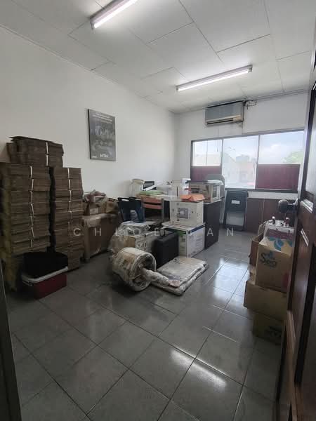 Shop for Rent in Butterworth (Penang) - Chloe Tan - Interior - PropertyGuru.com.my