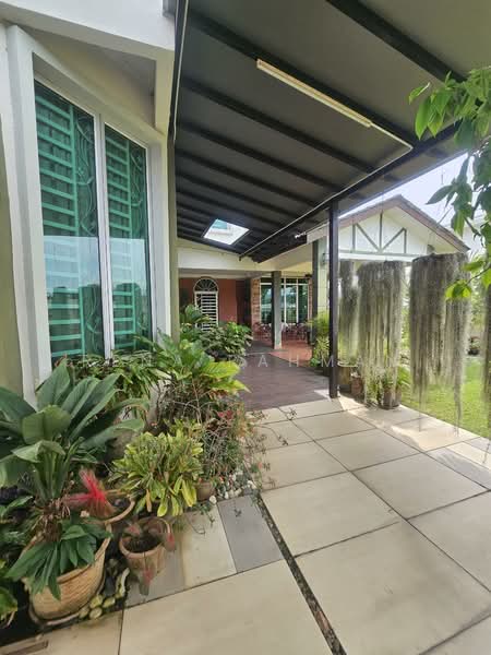 Bungalow for Sale in Taman Rasah Kemayan (Rasah) - Rena Rahman - Exterior - PropertyGuru.com.my