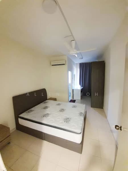 Condominium for Sale at Putra Marine Resort - Allen Yeoh - Bedroom - PropertyGuru.com.my