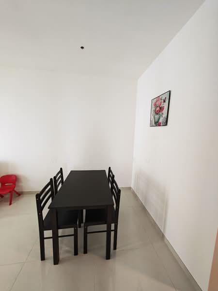 Regalia Park @ Forest City untuk Untuk Disewa - RM 1,200 /bulan, Mac 2026 - Dining Room - PropertyGuru.com.my