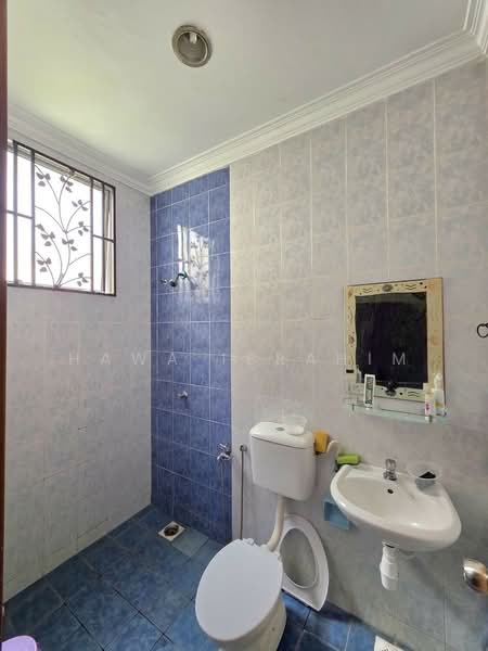 Taman Kajang Impian untuk Untuk Dijual - RM 995,000, Mac 2026 - Bathroom - PropertyGuru.com.my