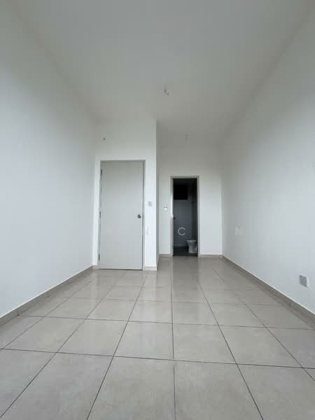 Condominium for Rent at Ideal Venice Residency - Edwin Chin - Master room - PropertyGuru.com.my