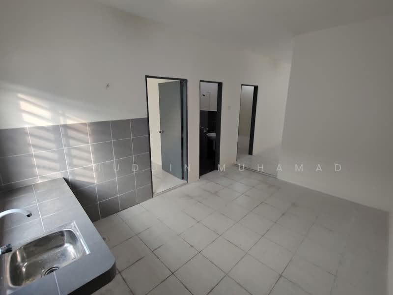 1-storey Terraced House for Rent in Sitiawan (Perak) - Muinuddin Muhamad - Kitchen - PropertyGuru.com.my