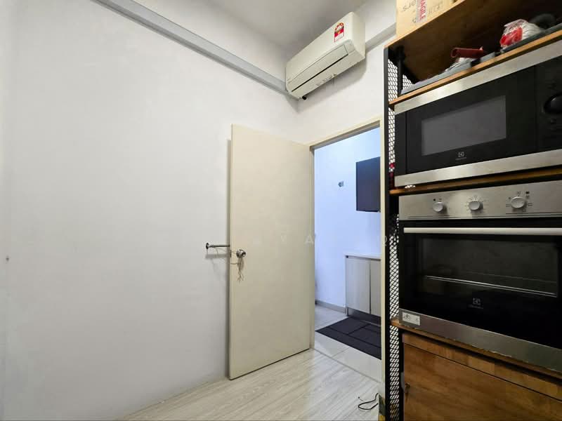 Lexa Residence @ The Quartz WM untuk Untuk Dijual - RM 510,000, Mac 2026 - Kitchen - PropertyGuru.com.my