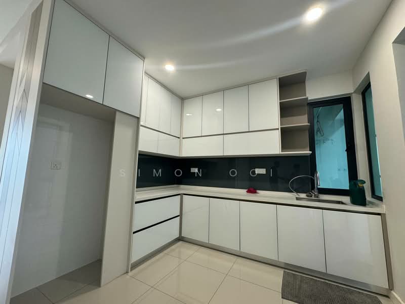Iconic Skies untuk Untuk Dijual - RM 850,000, Mac 2026 - Kitchen - PropertyGuru.com.my