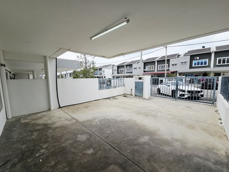 2-storey Terraced House for Sale in Kuala Selangor (Selangor) - Anddy Gan - Exterior - PropertyGuru.com.my