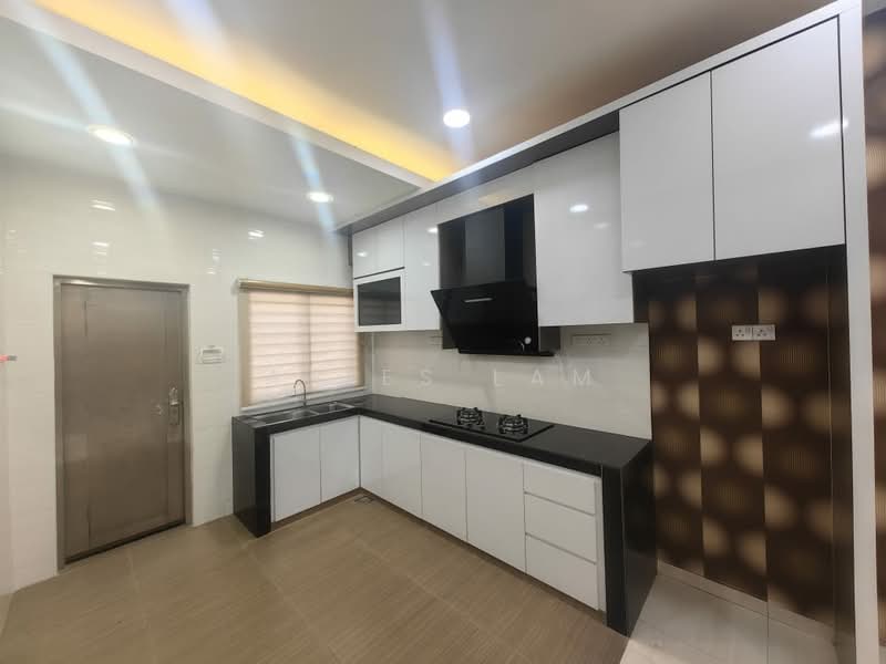 Rumah Teres 1 Tingkat untuk Disewa di Iskandar Puteri (Nusajaya) (Johor) - Aries Lam - Kitchen - PropertyGuru.com.my