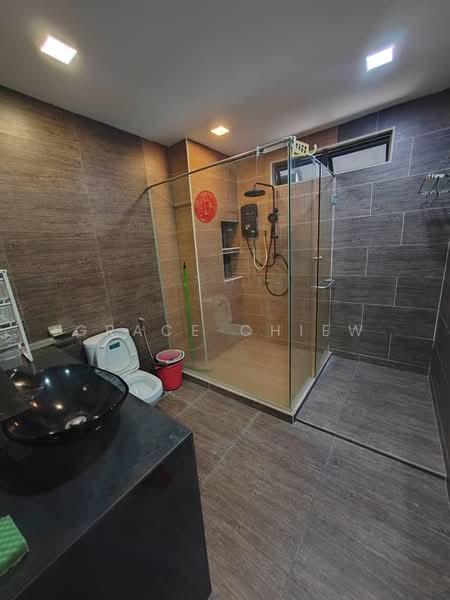 Austin Duta untuk Untuk Dijual - RM 780,000, Mac 2026 - Bathroom - PropertyGuru.com.my