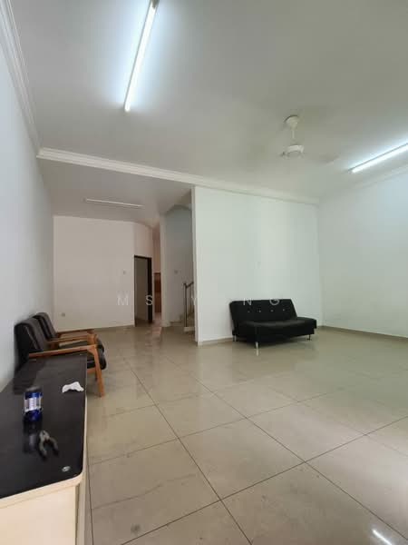 Batu Gajah Pusing Double Storey Terraced House For Sale Perak untuk Untuk Dijual - RM 350,000, Mac 2026 - PropertyGuru.com.my