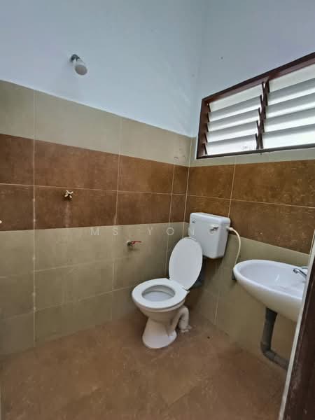 Batu Gajah Pusing Double Storey Terraced House For Sale Perak untuk Untuk Dijual - RM 350,000, Mac 2026 - PropertyGuru.com.my